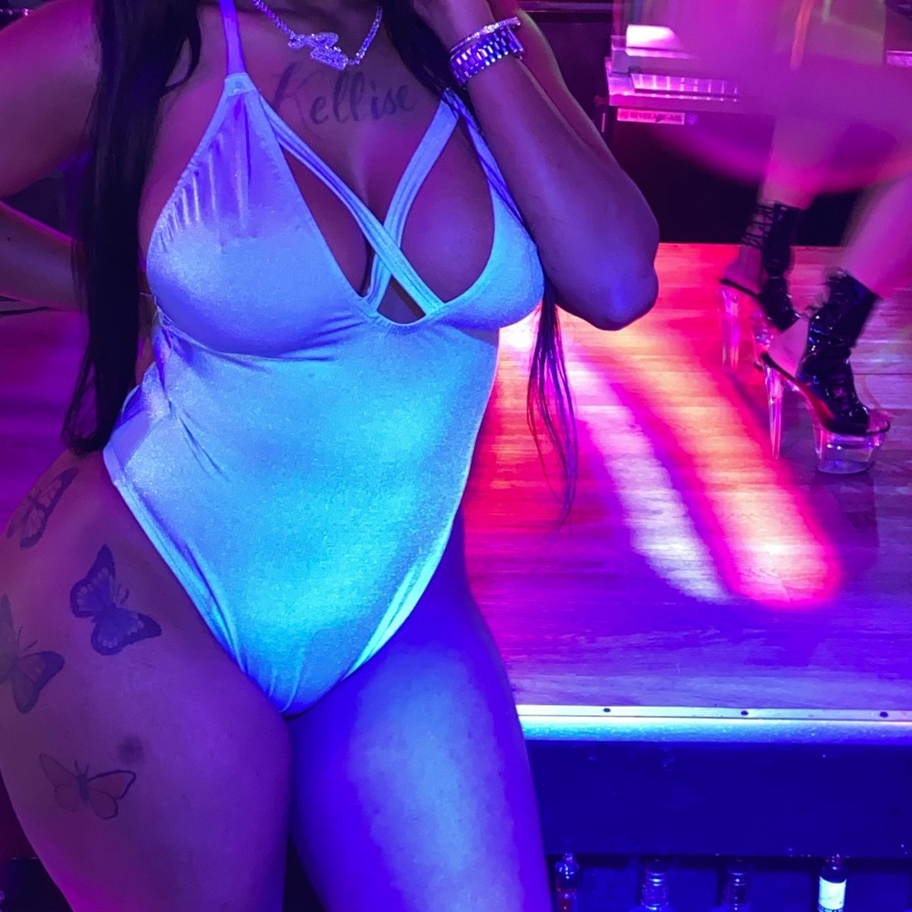 Bartender outfit